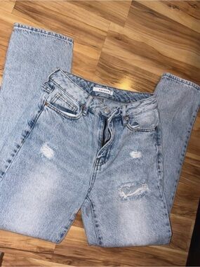 PacSun Light Wash Blue Distressed Mom Jeans